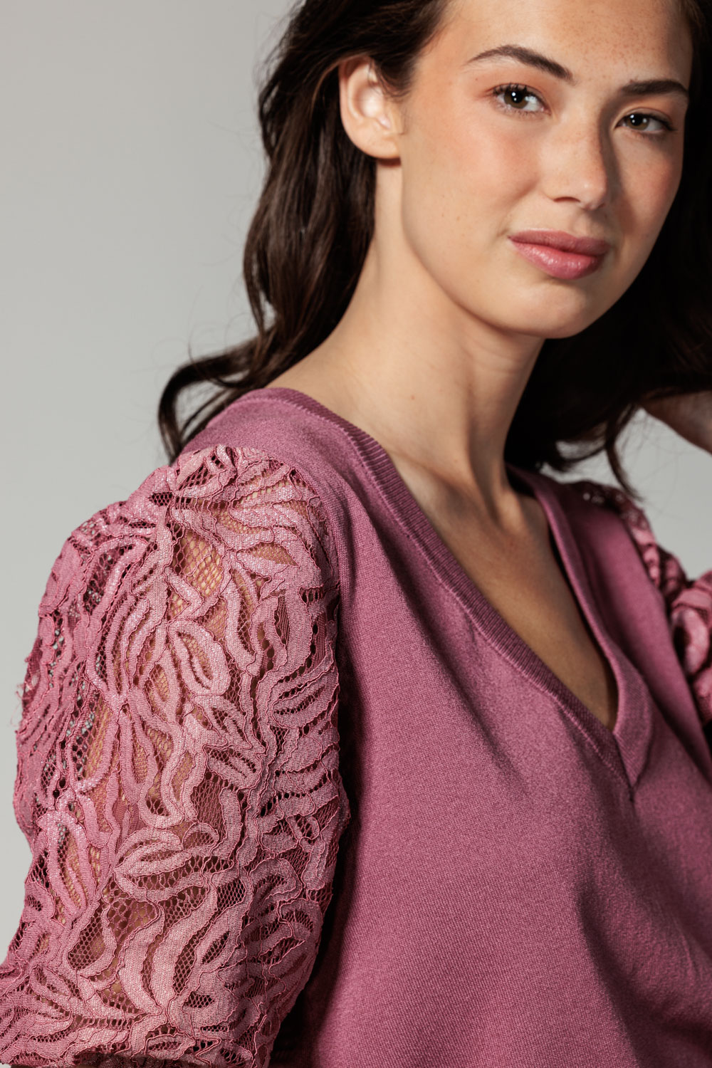 Jumper Lace Sleeves